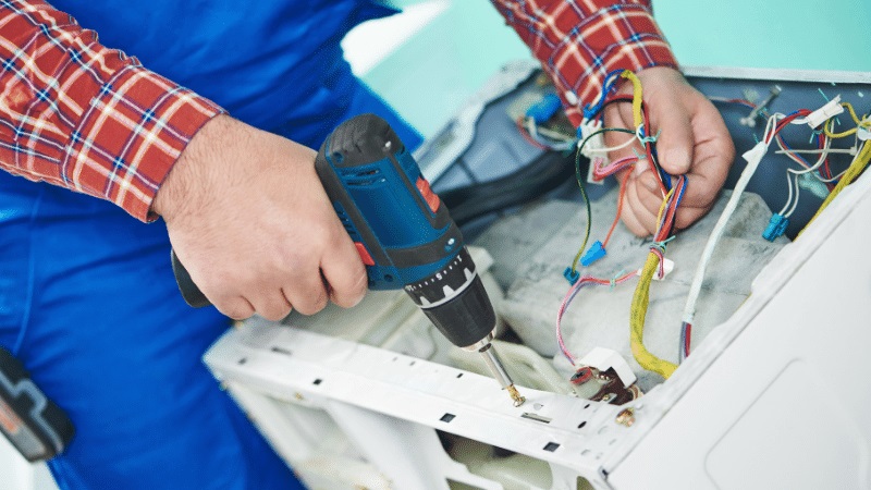 Elmadağ Grundig Grundig çamaşır makinesi kart tamiri – Su almama arızası orijinal parça ile giderildi. - Teknik servis örneği